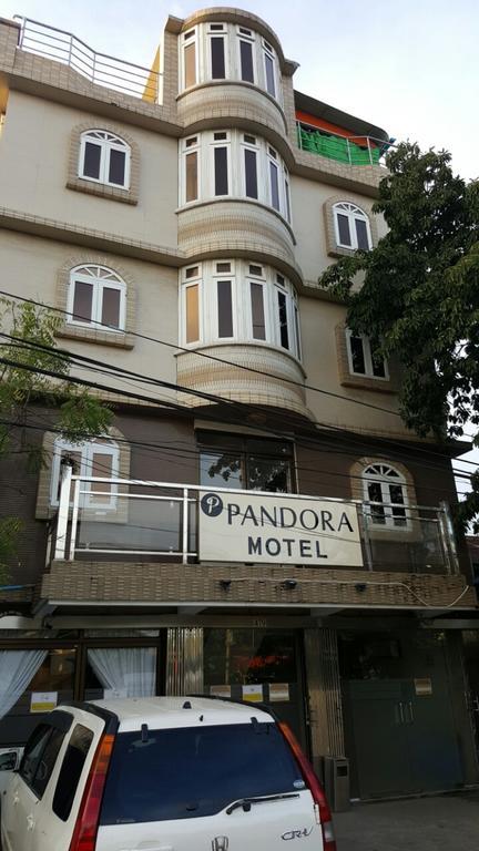 Pandora Motel Yangon Eksteriør bilde